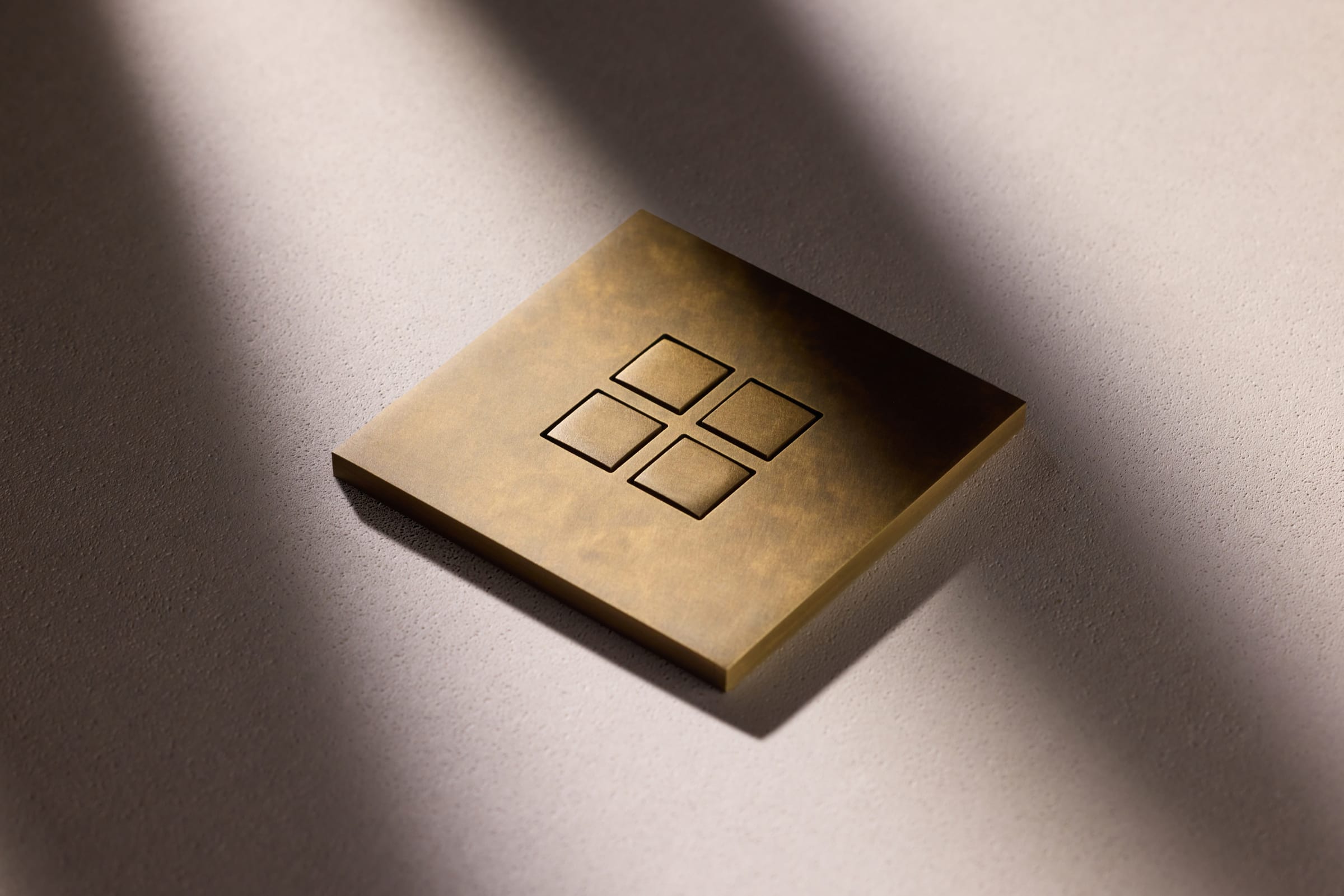 LOLA — image 8