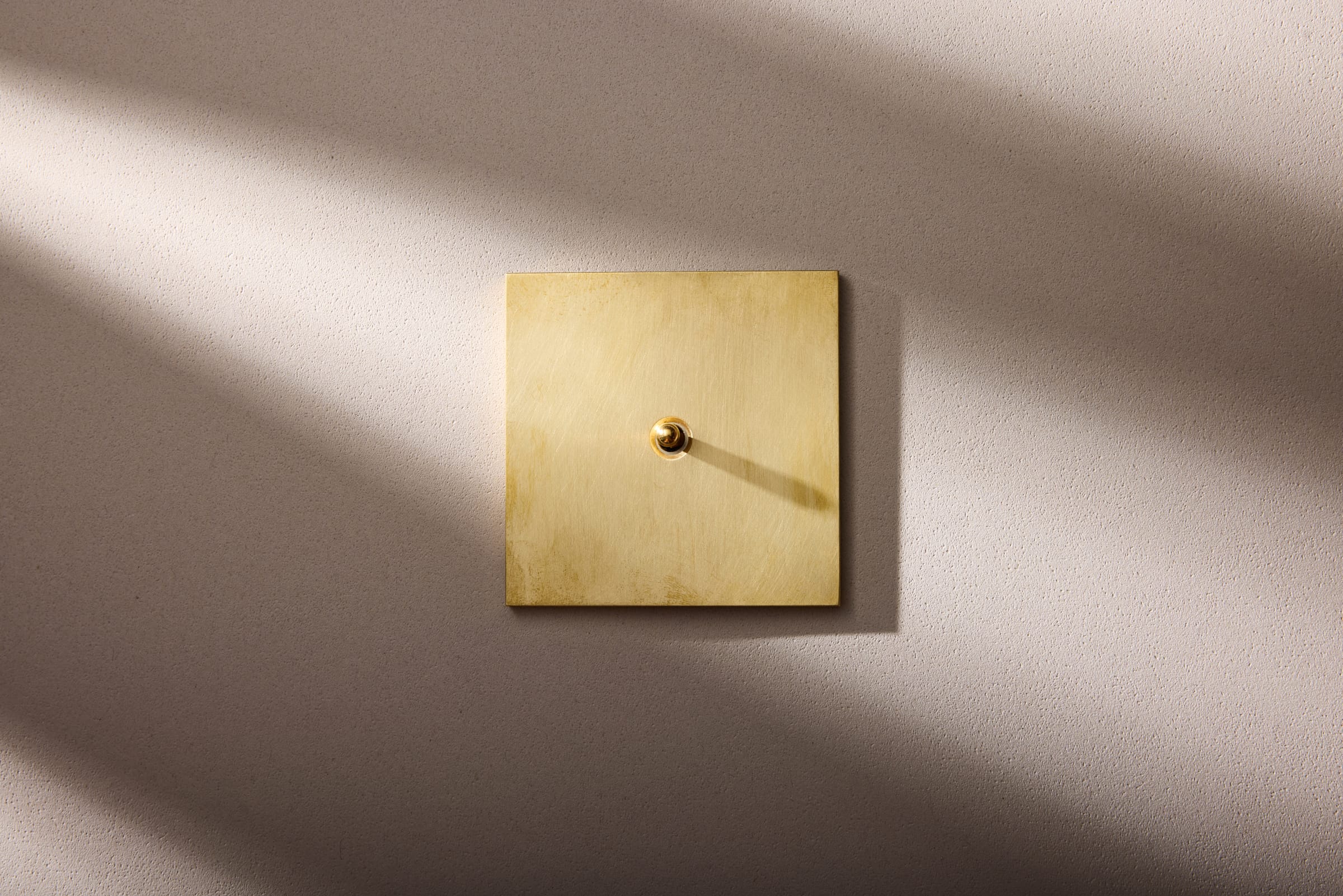NINA — image 1