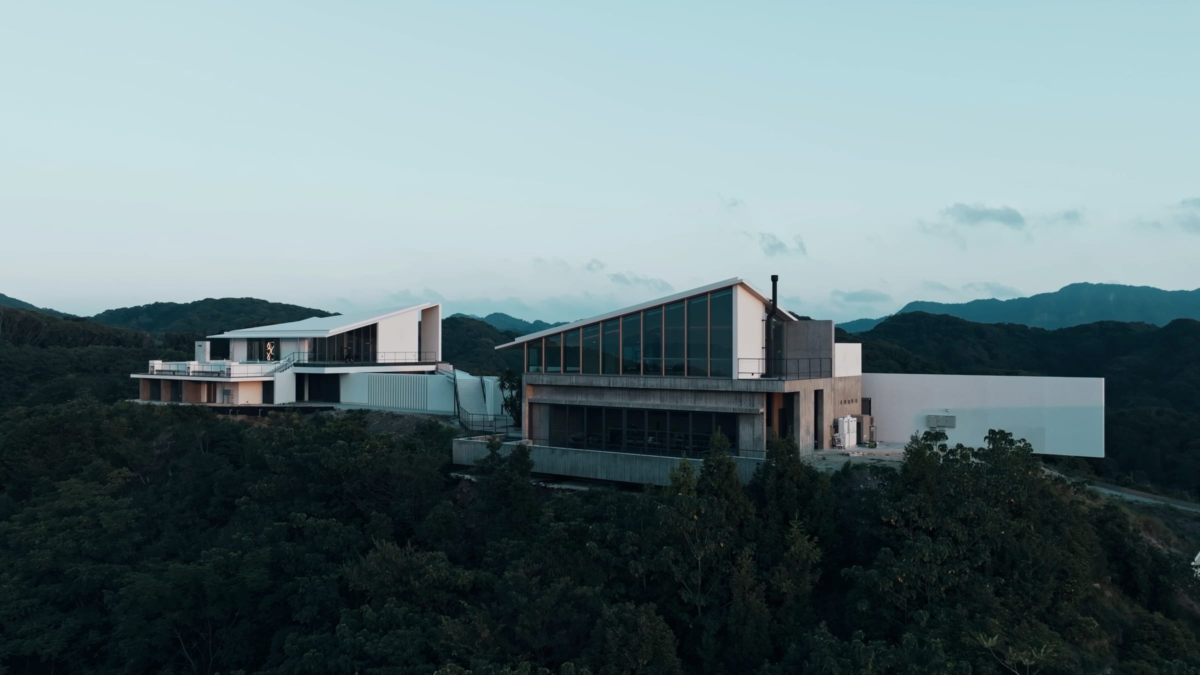 The Stratum — image 7